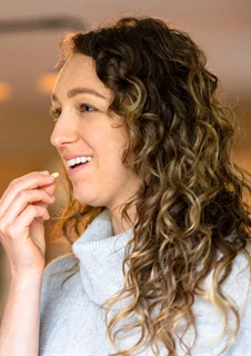 Kvinna som vill sluta snusa.