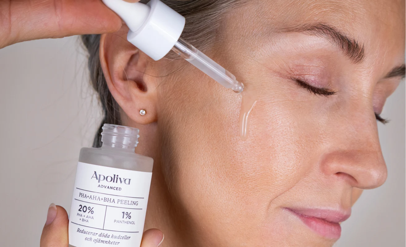 Apoliva Advanced PHA-AHA-BHA peeling serum.