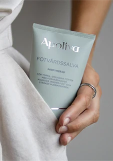 Apolivas fotvårdssalva. 
