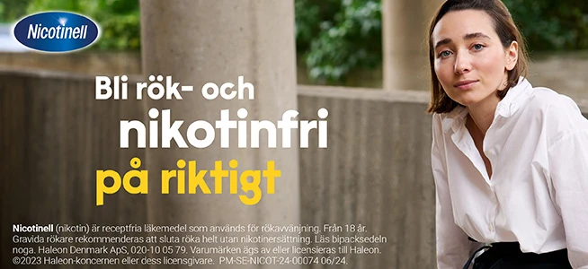 En kvinna sitter utomhus. text på bild: Bli rök- och nikotinfri på riktigt.