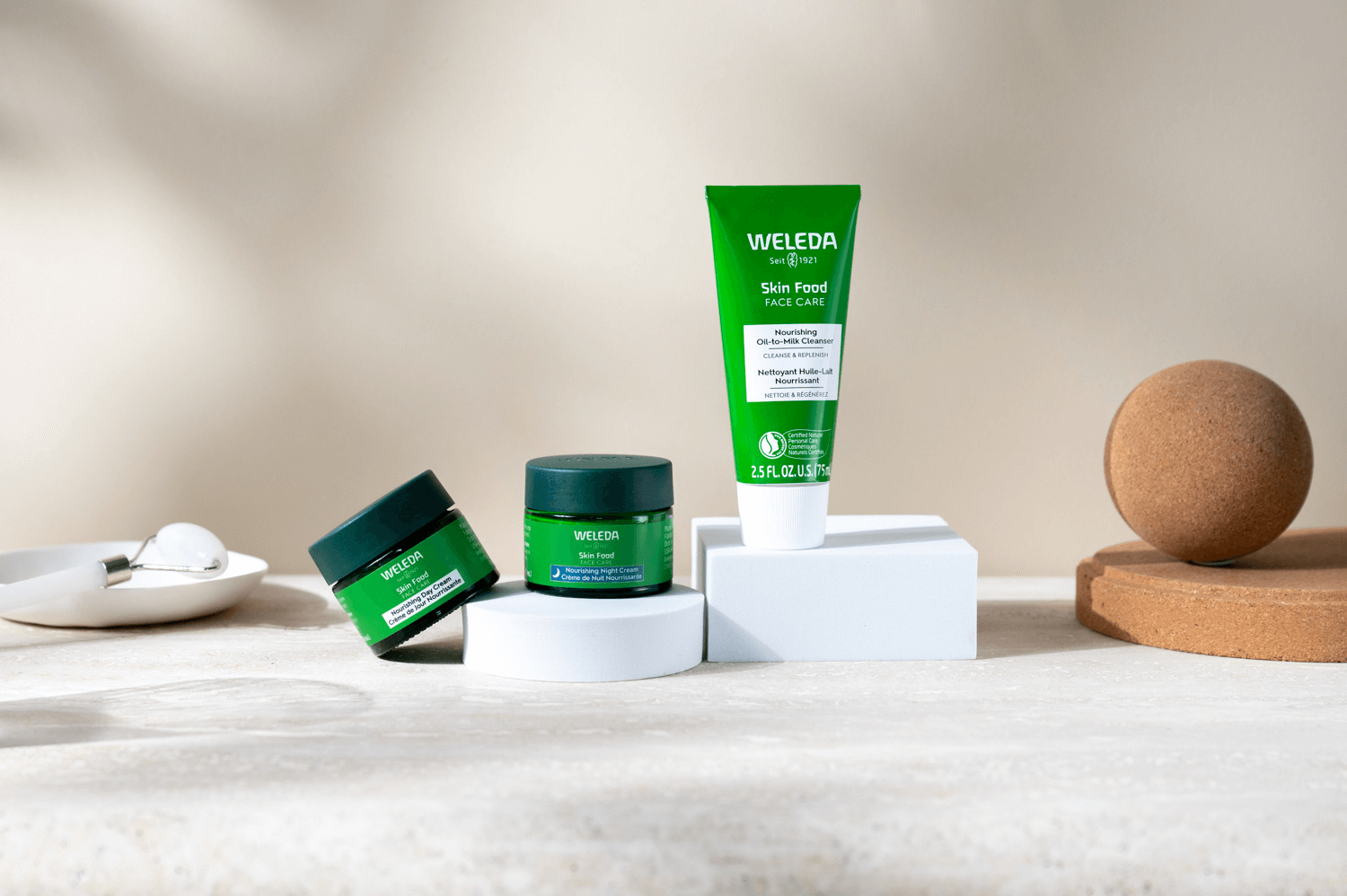 Produkter från weleda skin food.